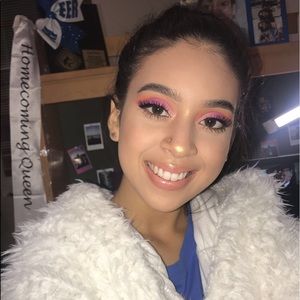 Meet your Posher, Giselle